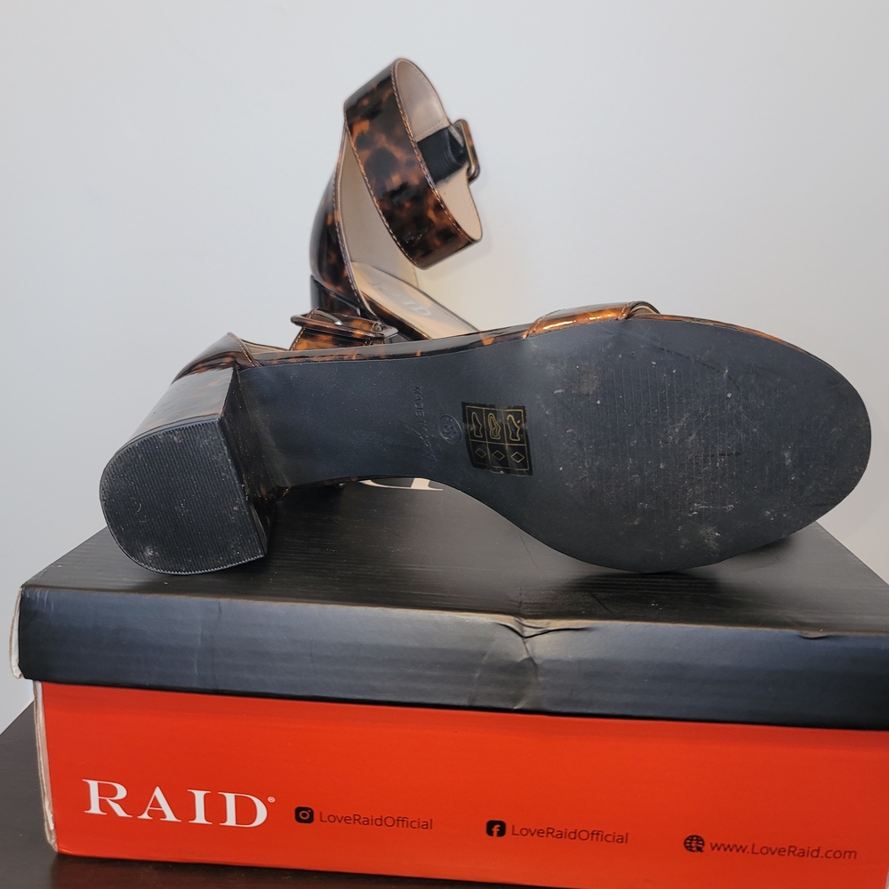 Raid Tortoise Pattern Block Heel Sandals - image 3